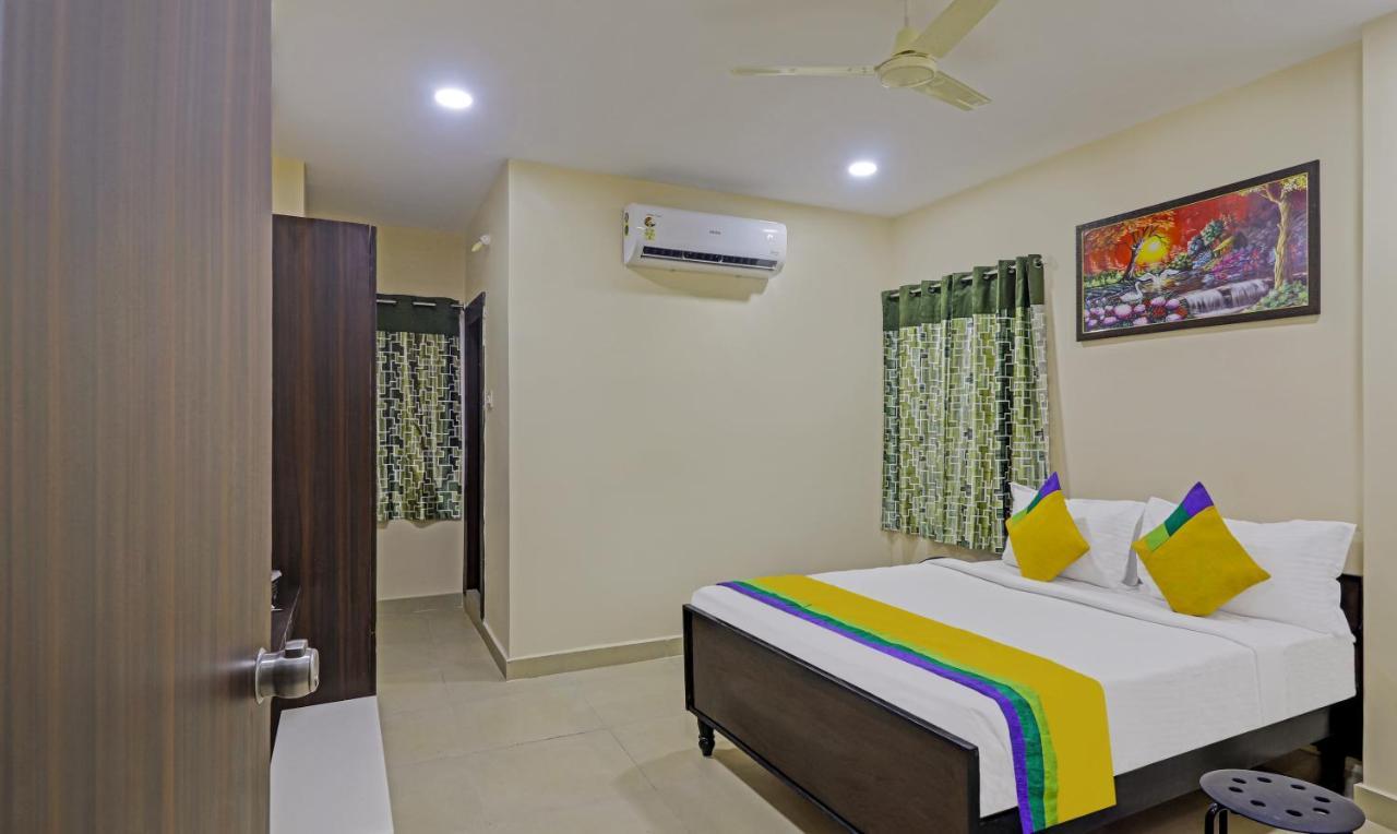 Treebo Trip Airport Pride Inn Hyderabad Exterior photo