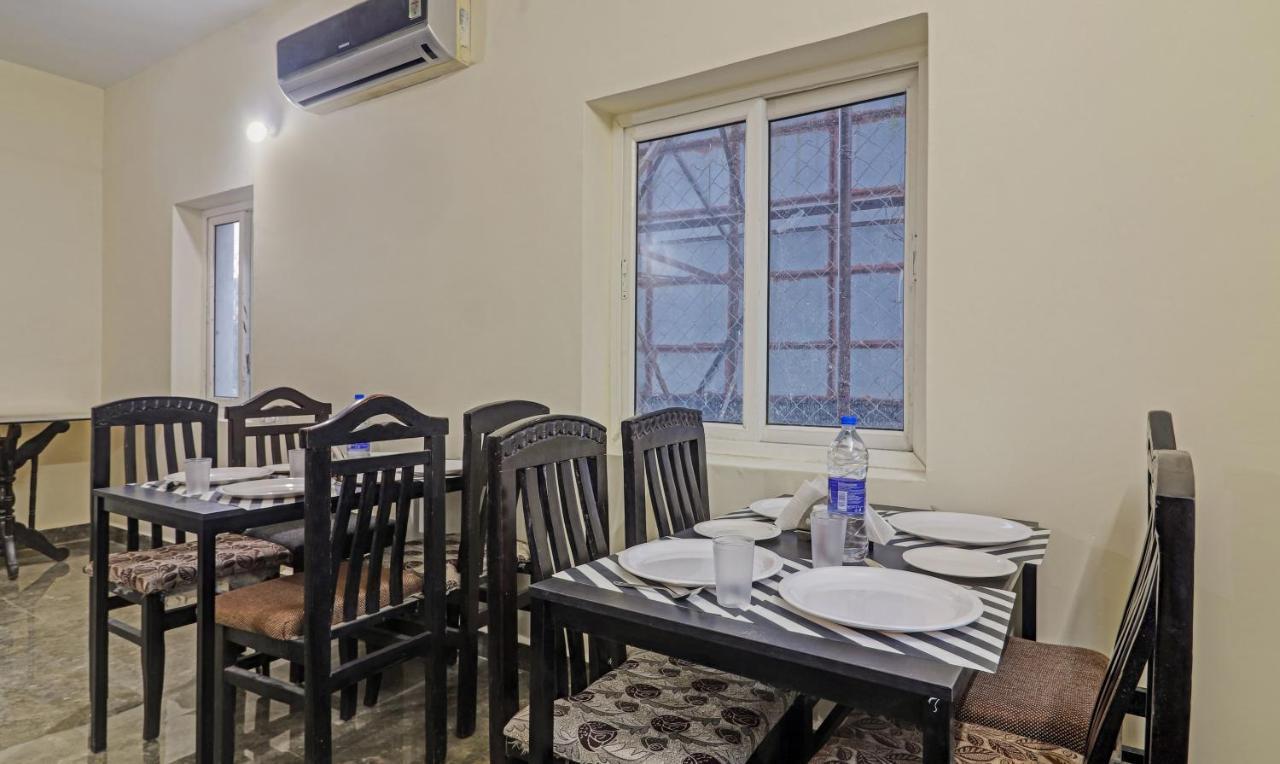 Treebo Trip Airport Pride Inn Hyderabad Exterior photo