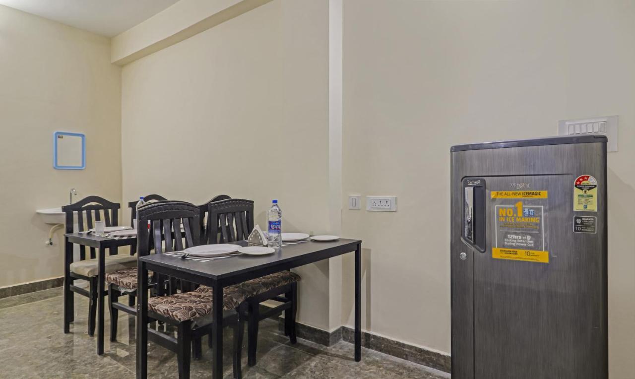 Treebo Trip Airport Pride Inn Hyderabad Exterior photo
